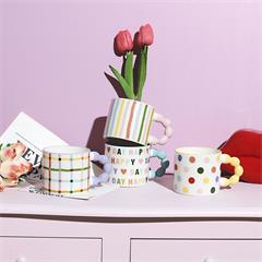 MUGS HAPPY DAY ASSORTIS