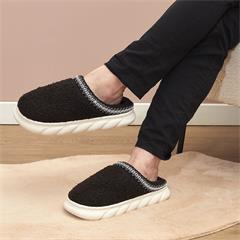 CHAUSSONS PONY ASSORTIS